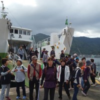 フェリーからぞくぞく