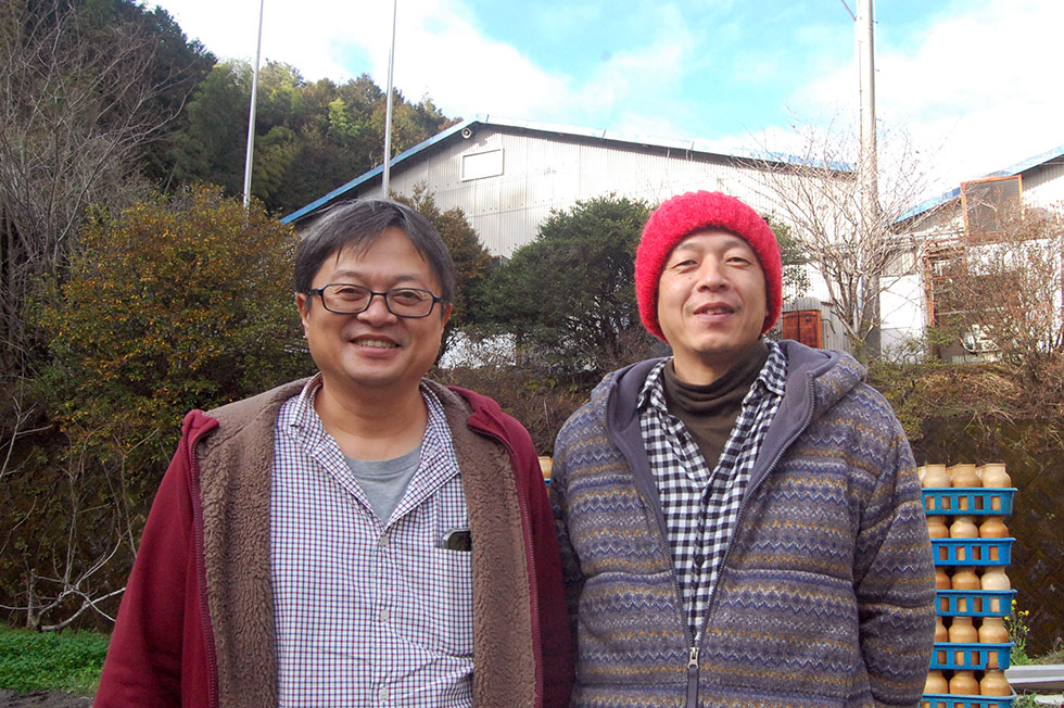有限会社宇和島食菌　酒井正則さん・酒井和光さん